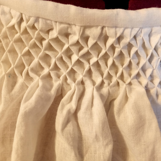Landsknecht Smocked Apron with Laurel Wreath