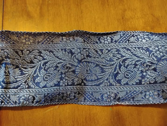 Wide Metallic Trim